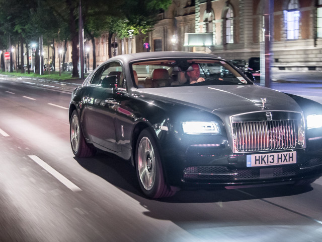 Rolls-Royce Wraith фото