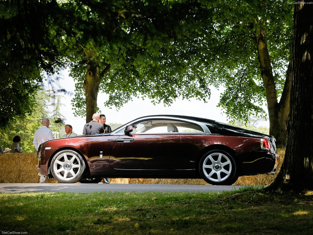 Rolls-Royce Wraith фото