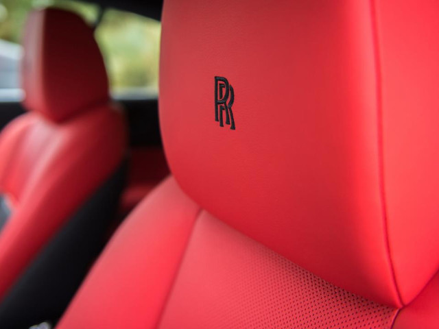 Rolls-Royce Wraith фото