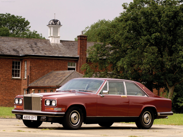 Rolls-Royce Camargue фото