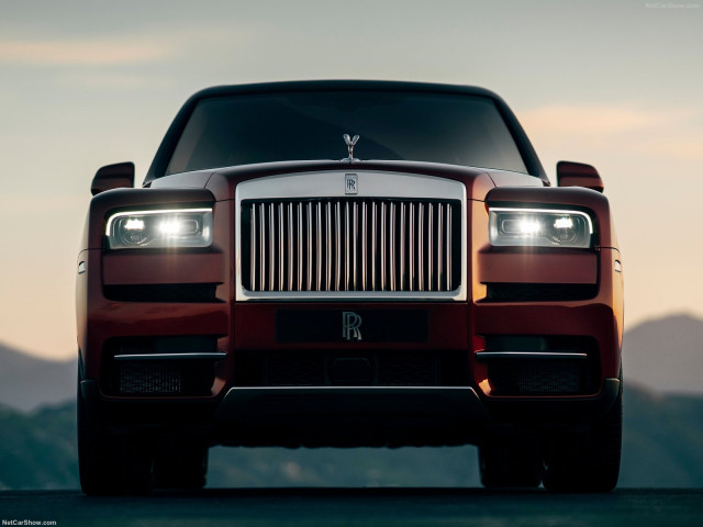 Rolls-Royce Cullinan фото