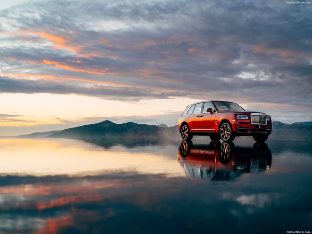 Rolls-Royce Cullinan фото