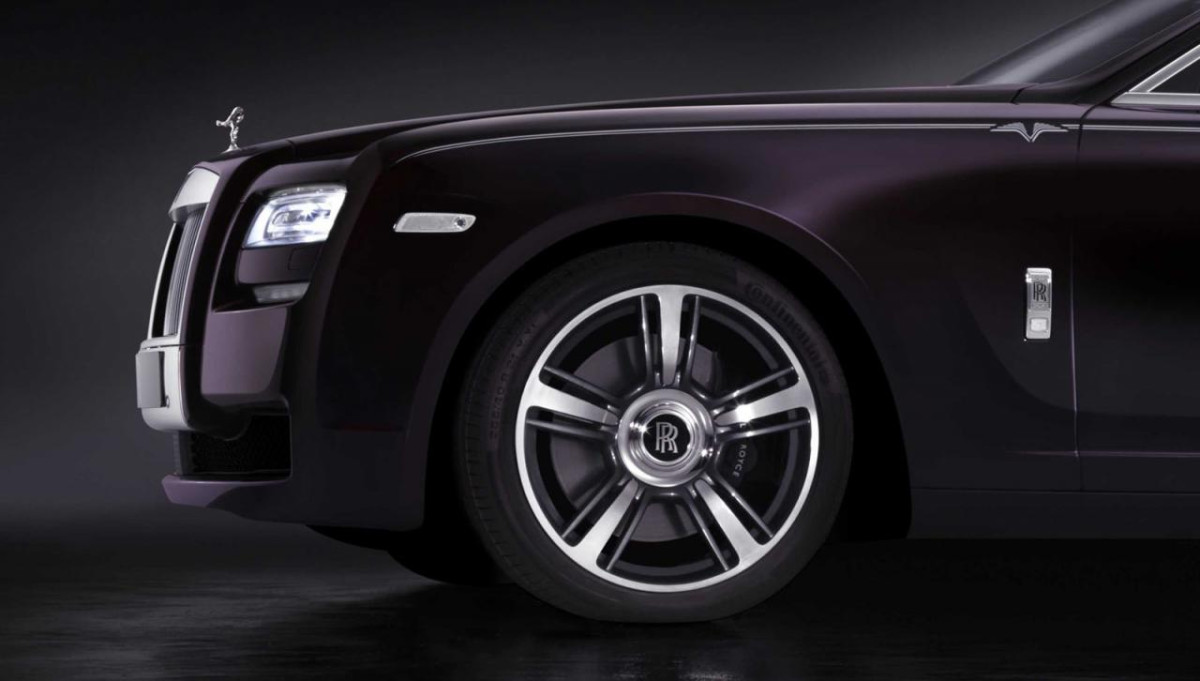 Rolls-Royce Ghost V-Specification  фото 110566