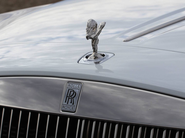 Rolls-Royce Ghost фото