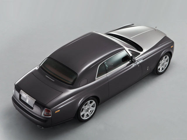 Rolls-Royce Phantom Coupe фото