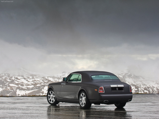 Rolls-Royce Phantom Coupe фото