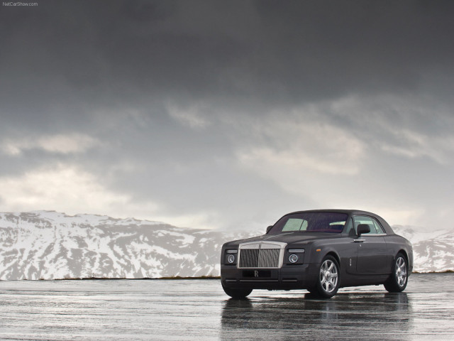 Rolls-Royce Phantom Coupe фото