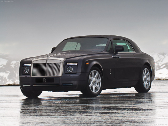 Rolls-Royce Phantom Coupe фото