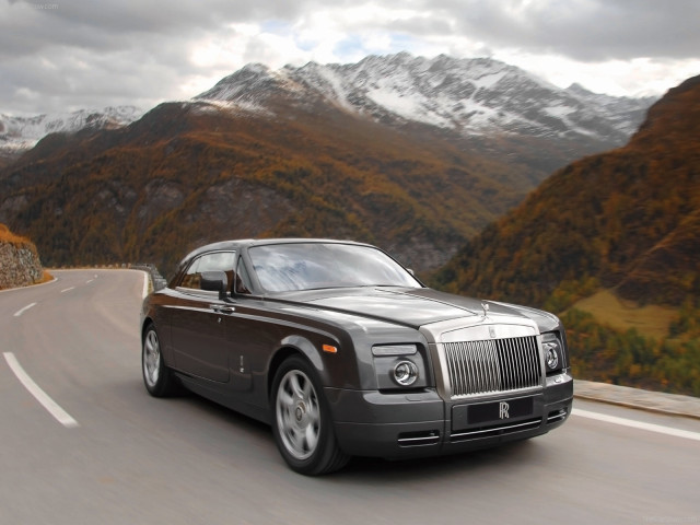 Rolls-Royce Phantom Coupe фото