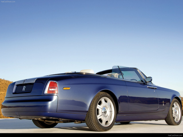 Rolls-Royce Phantom Drophead Coupe фото