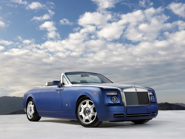 Rolls-Royce Phantom Drophead Coupe фото