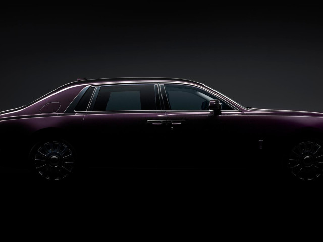 Rolls-Royce Phantom фото