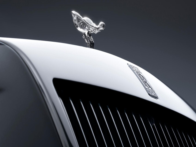 Rolls-Royce Phantom фото