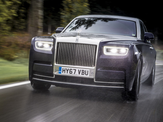 Rolls-Royce Phantom фото