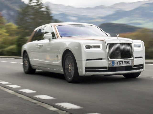 Rolls-Royce Phantom фото