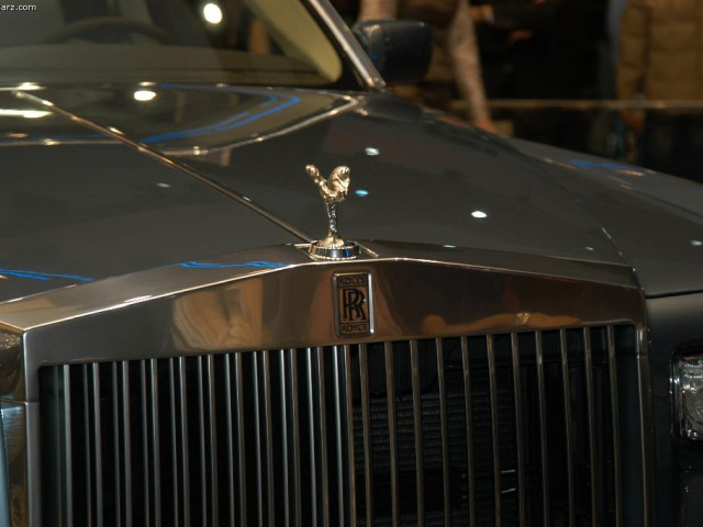 Rolls-Royce Phantom фото