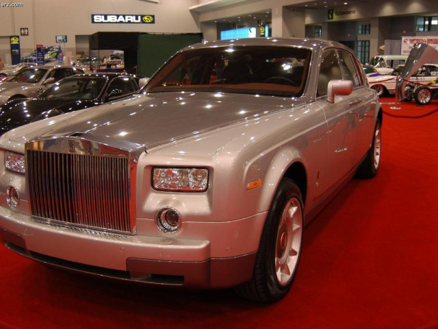 Rolls-Royce Phantom фото