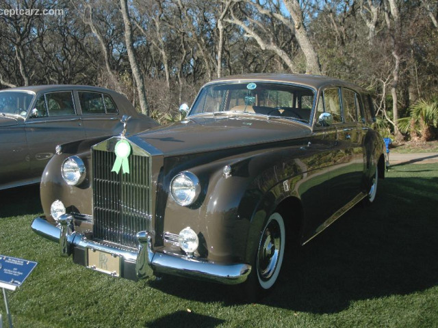 Rolls-Royce Silver Cloud фото