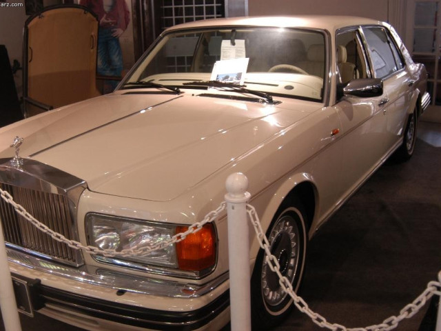 Rolls-Royce Silver Spur фото