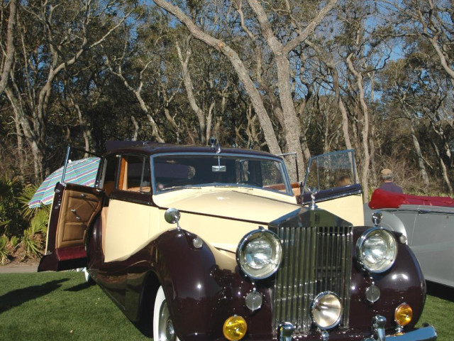 Rolls-Royce Silver Wraith фото