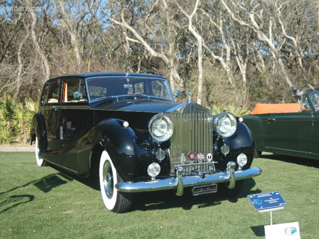 Rolls-Royce Silver Wraith фото