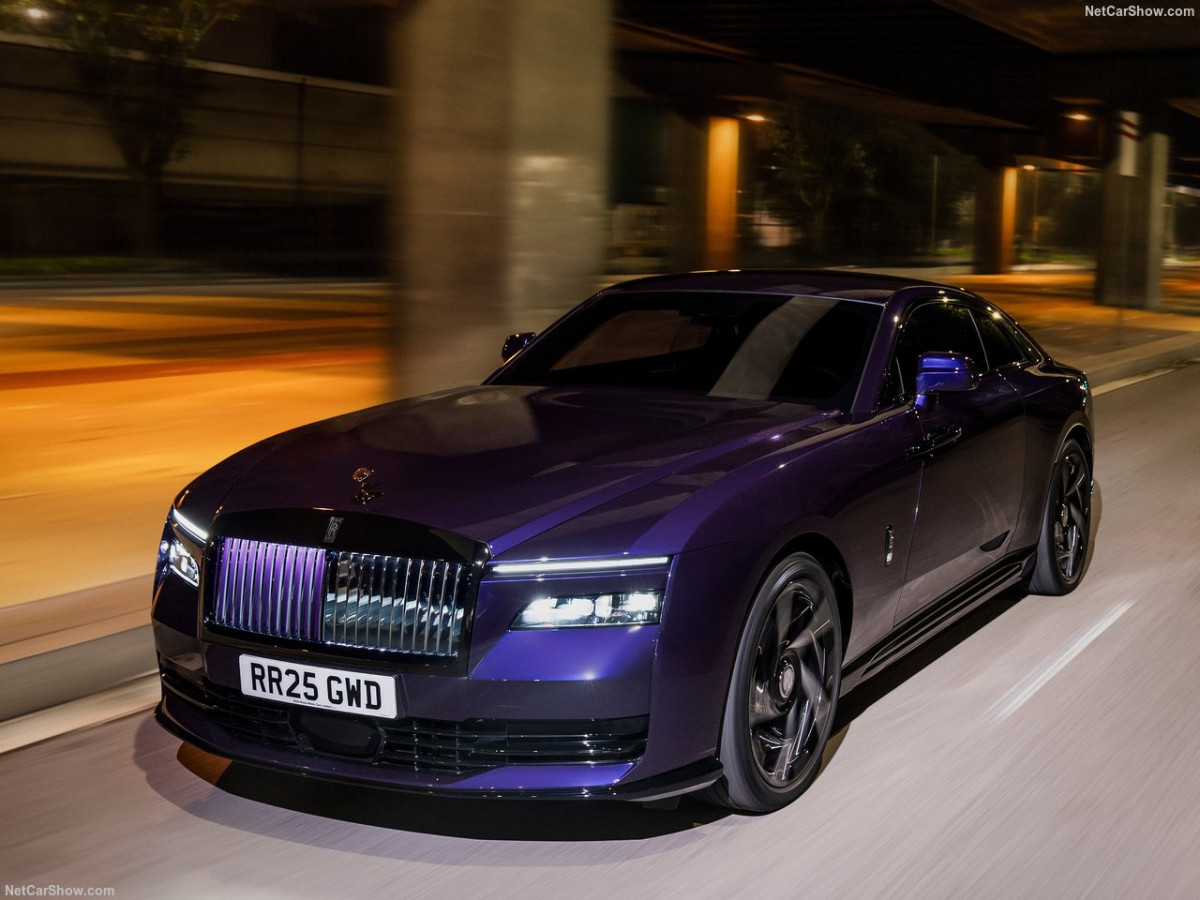 Rolls-Royce Spectre фото #213086 Rolls-Royce Spectre фото 213086