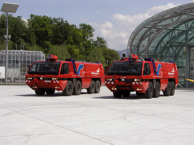 Rosenbauer Panther 8x8 фото