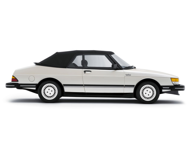 Saab 900 фото