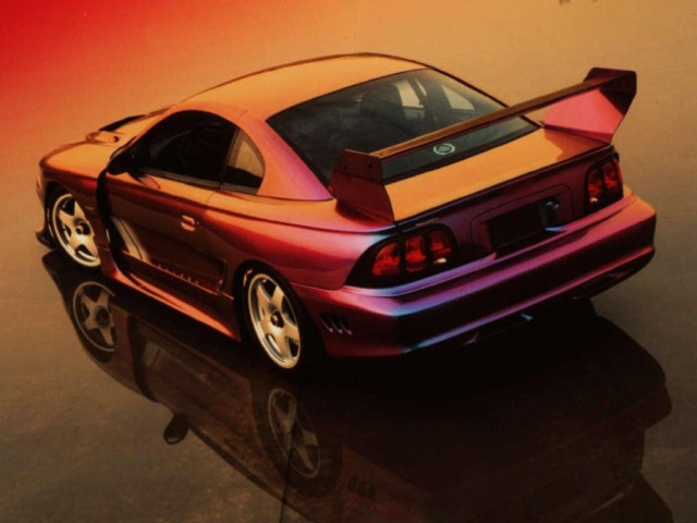 Saleen Mustang S351 фото