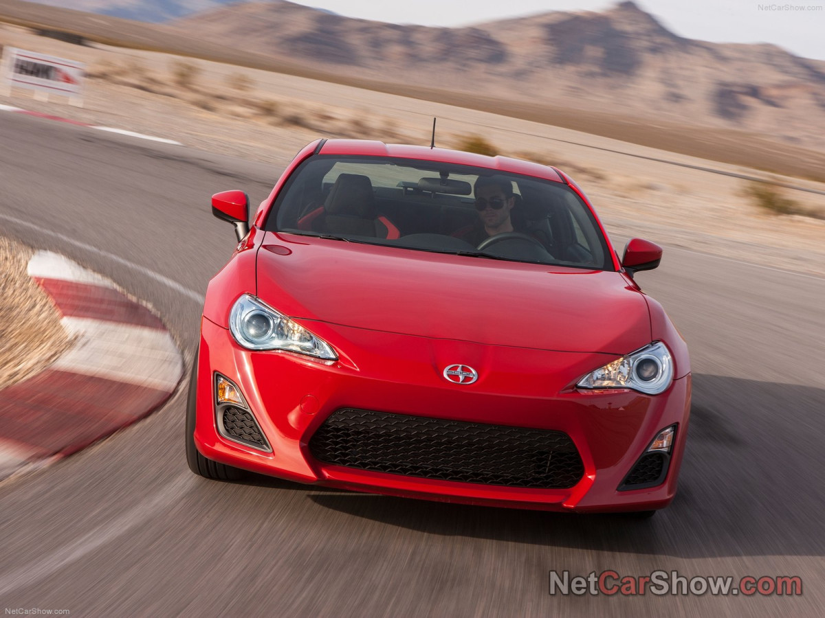 Scion FR-S фото 94821