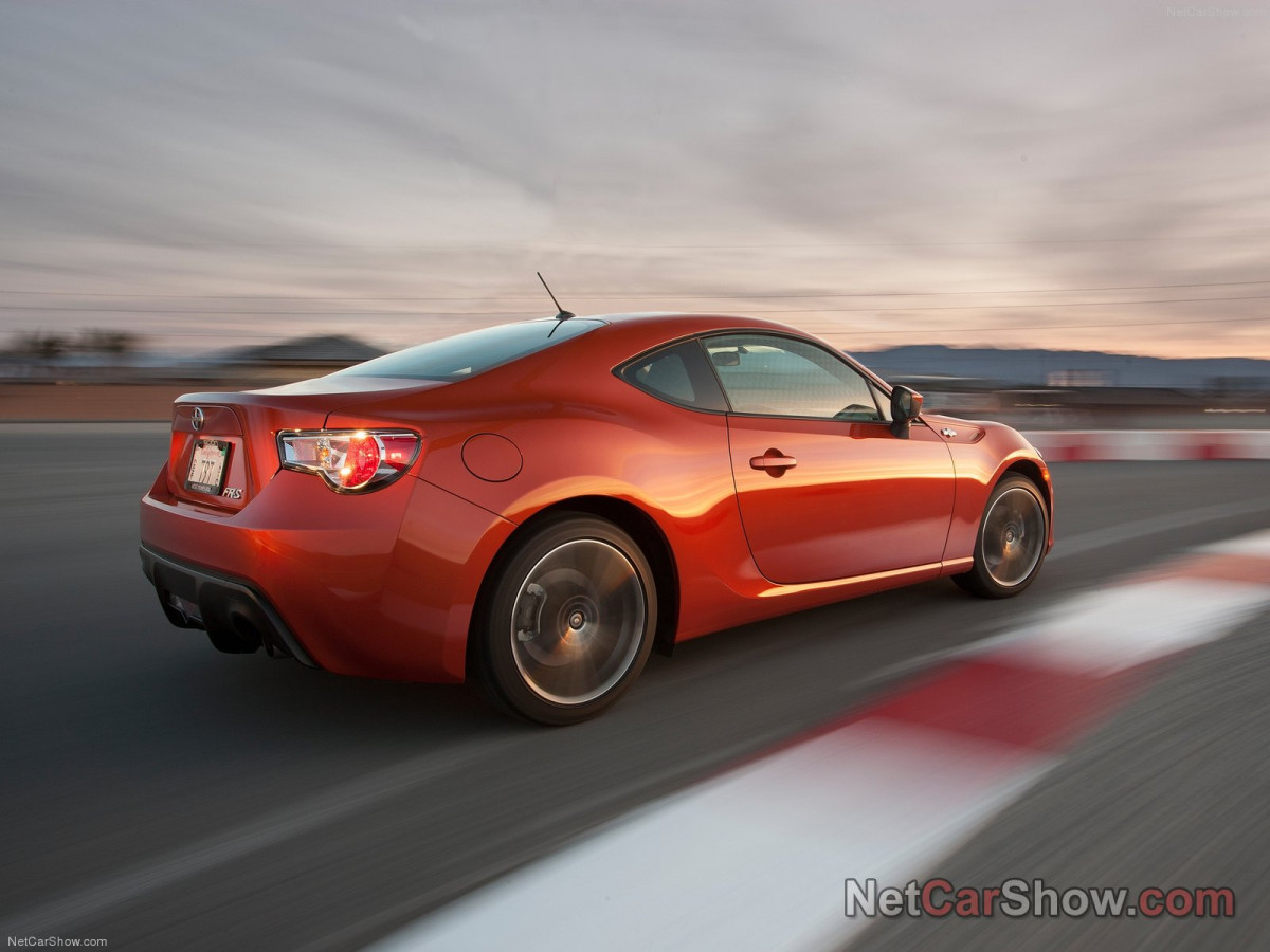 Scion FR-S фото 94822