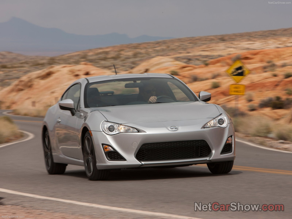 Scion FR-S фото 94829