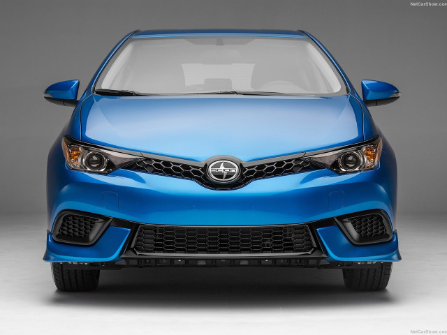 Scion iM фото