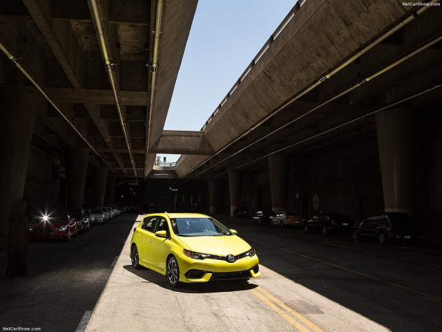 Scion iM фото