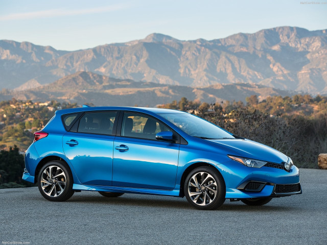 Scion iM фото