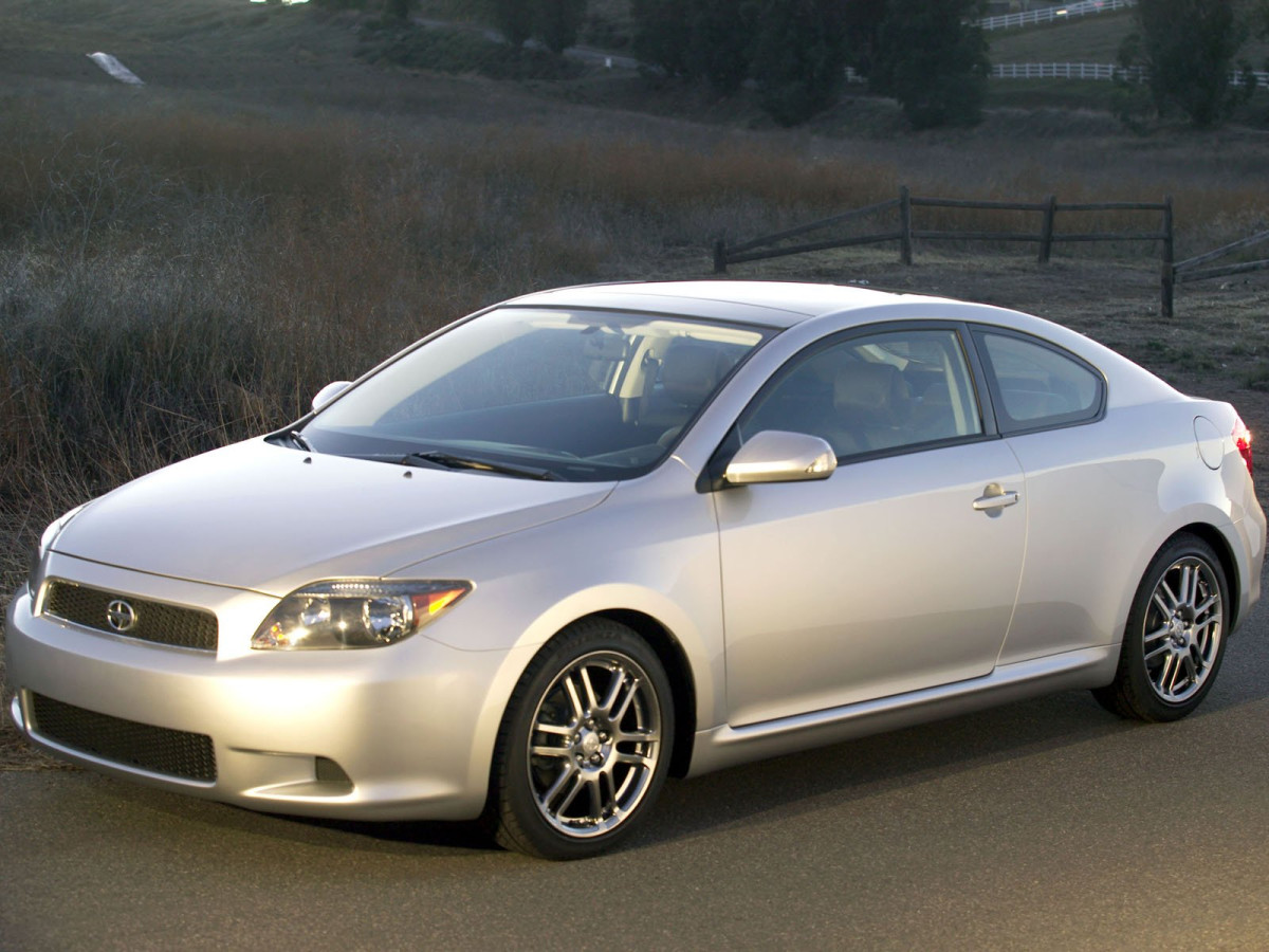 Scion tC фото 8140