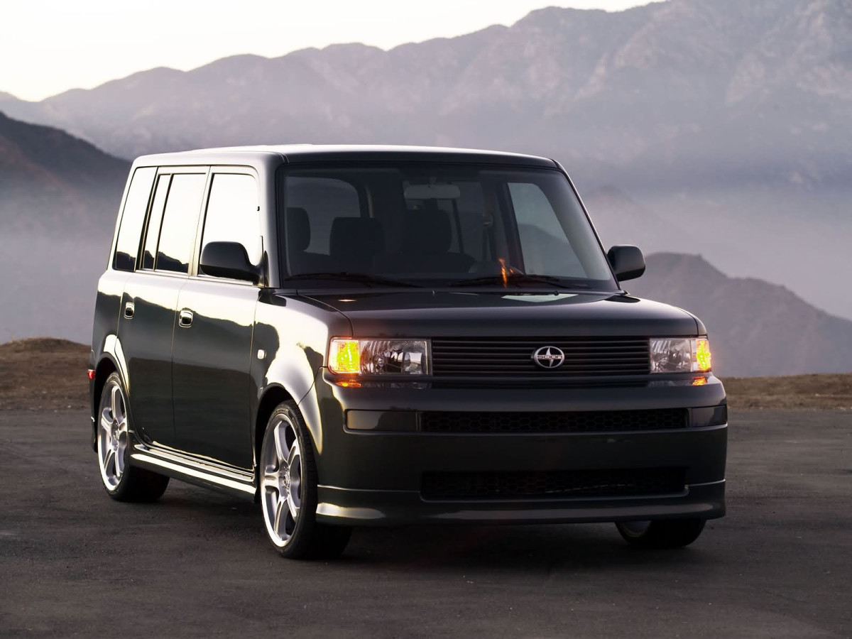 Scion xB фото 12875