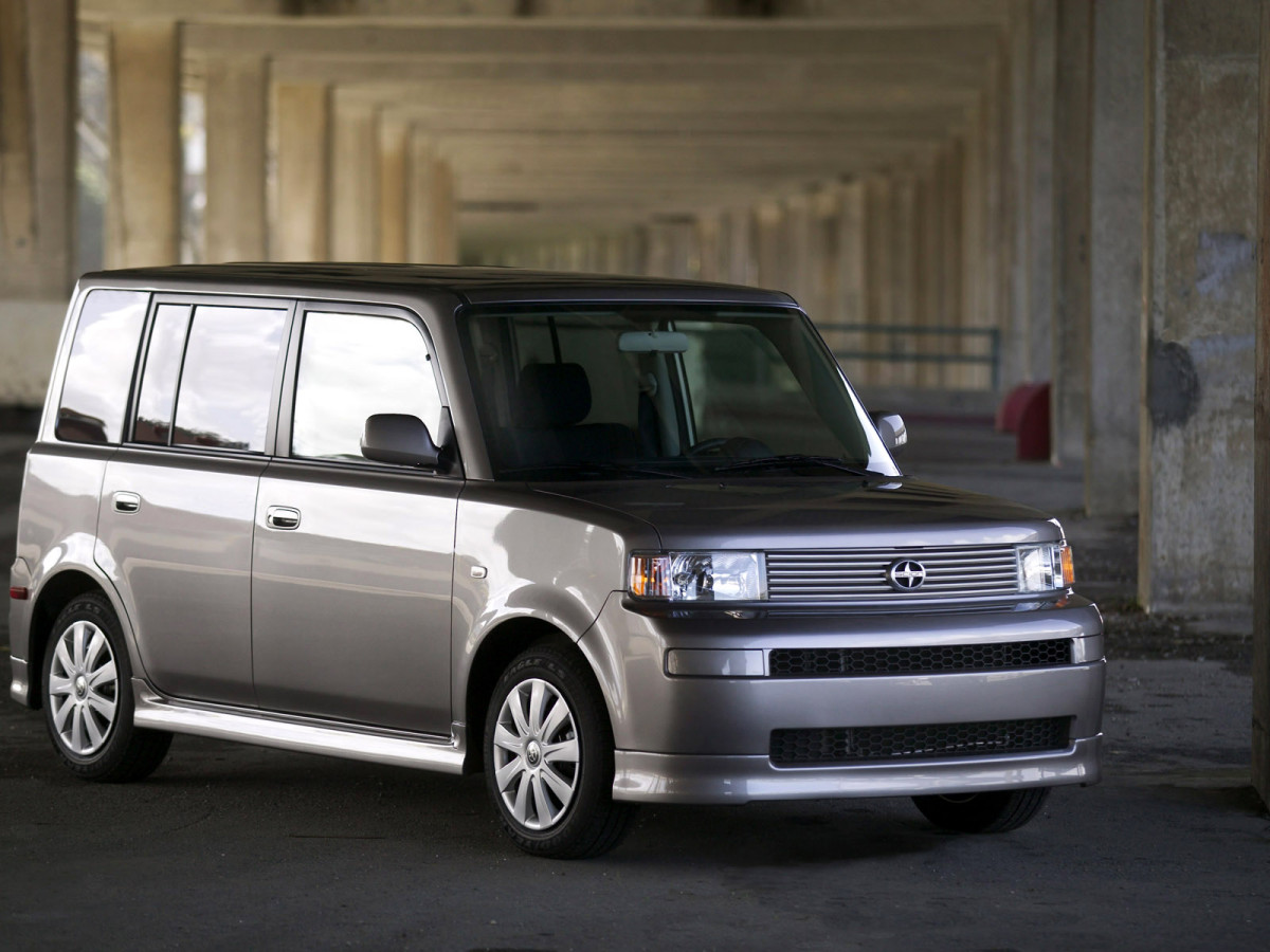 Scion xB фото 8163