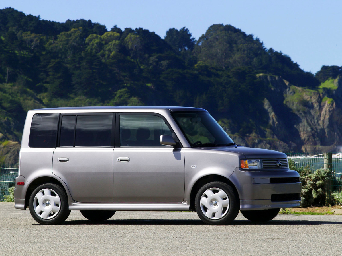 Scion xB фото 8178