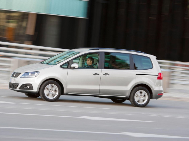 Seat Alhambra фото