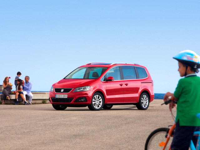 Seat Alhambra фото