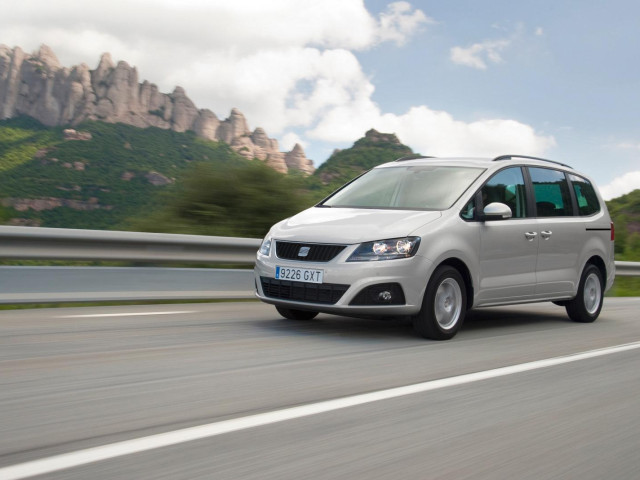 Seat Alhambra фото