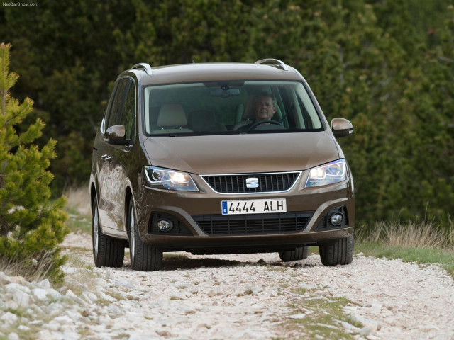 Seat Alhambra фото