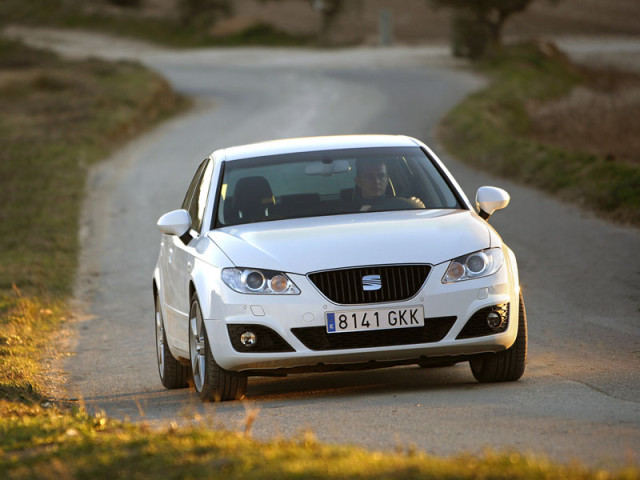 Seat Exeo фото