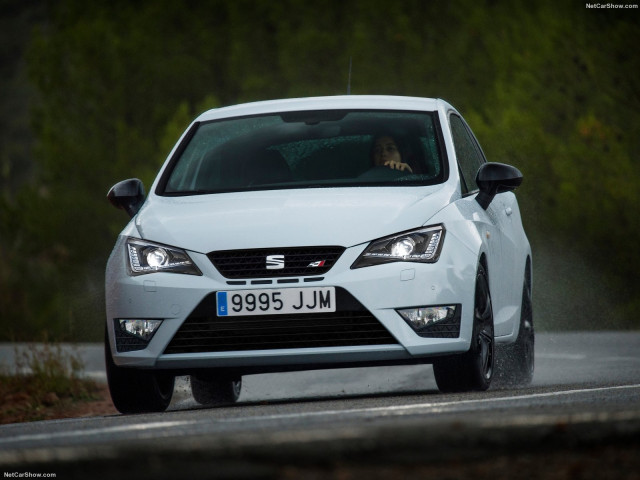 Seat Ibiza Cupra фото