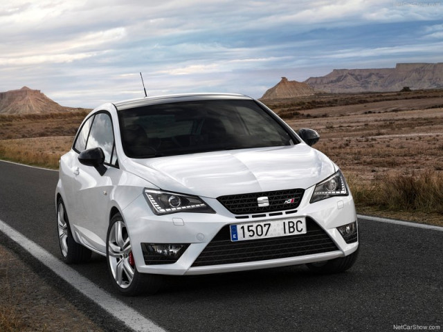 Seat Ibiza фото