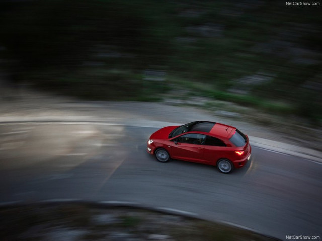 Seat Ibiza фото