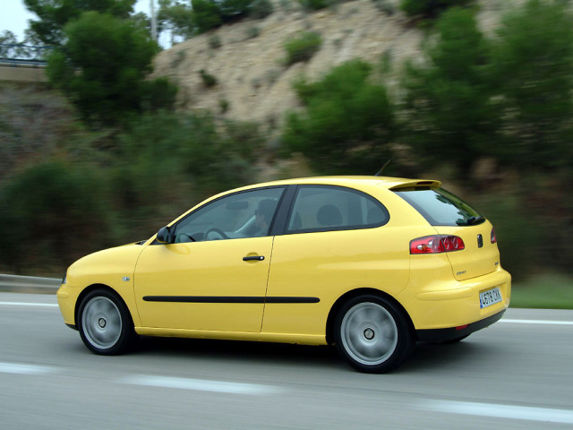 Seat Ibiza фото