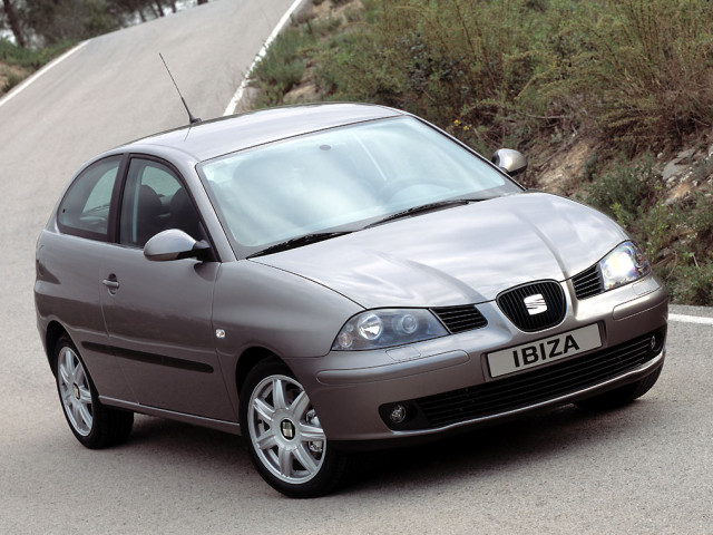 Seat Ibiza фото