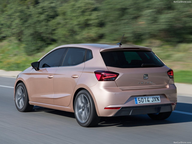 Seat Ibiza фото